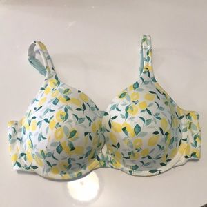 Cacique Boost Plunge Lemon Print Bra
